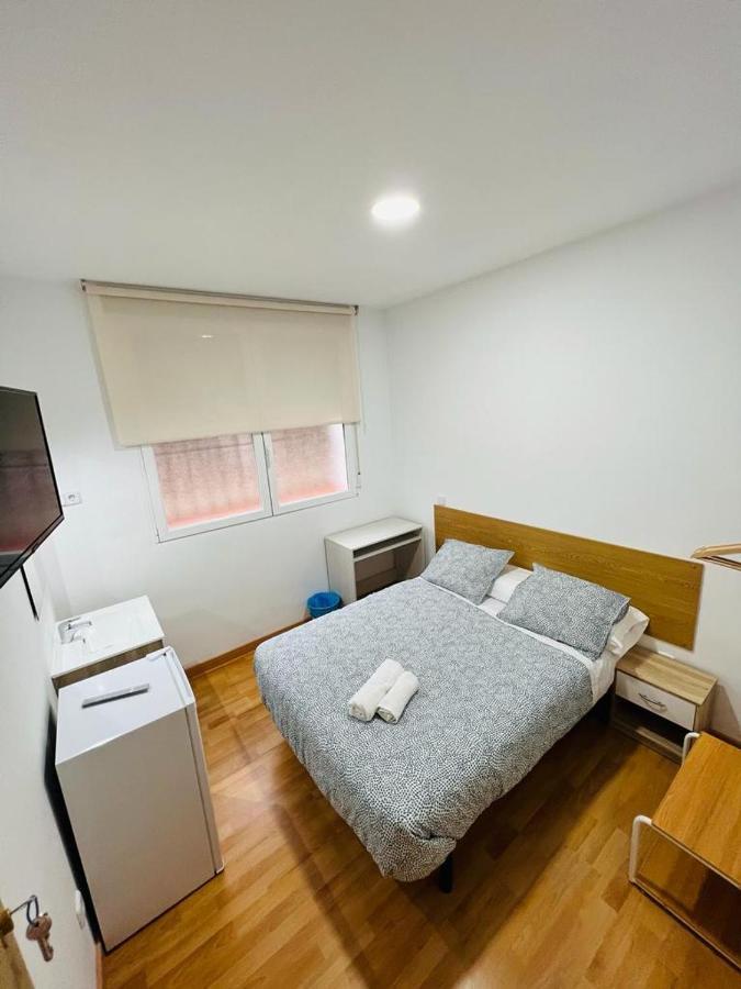 Hospedaje Colonia Vallecas Madrid Exterior photo
